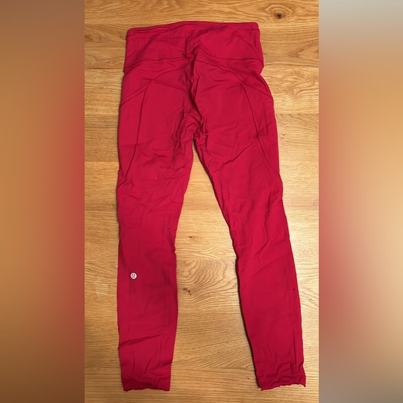 Lululemon leggings size 6 - Picture 3 of 3